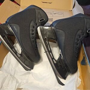 Black Men's Ice Skating Boots